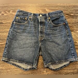 NWOT Levi’s Jean Shorts